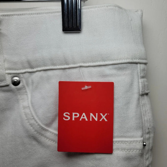 SPANXshape™ EveryWear Ankle Skinny Jeans | Size Large - Picture 6 of 10
